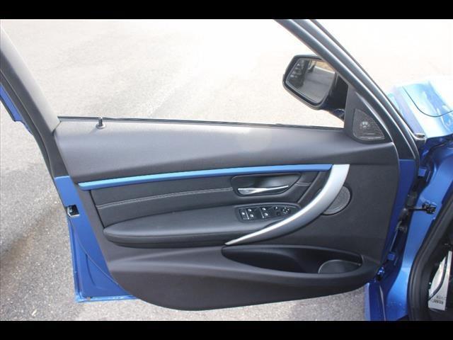 2016 BMW 3 Series 328i xDrive