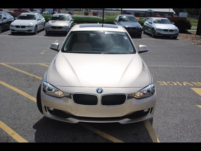 2015 BMW 3 Series 320i