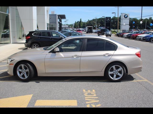 2015 BMW 3 Series 320i