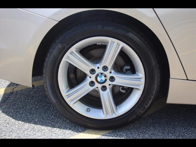 2015 BMW 3 Series 320i