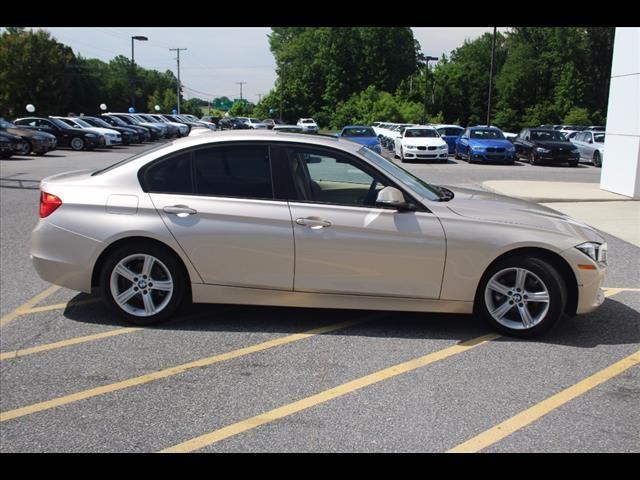 2015 BMW 3 Series 320i