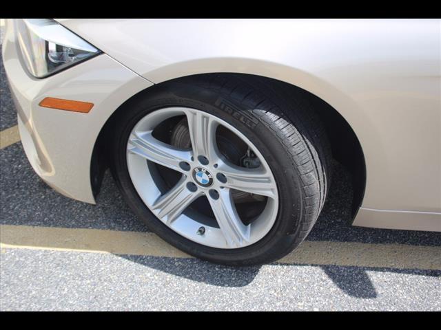 2015 BMW 3 Series 320i