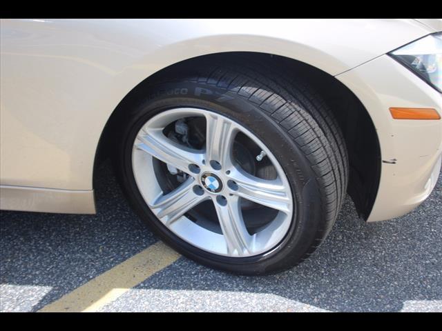 2015 BMW 3 Series 320i