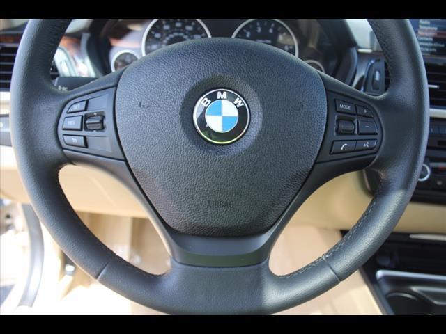 2015 BMW 3 Series 320i