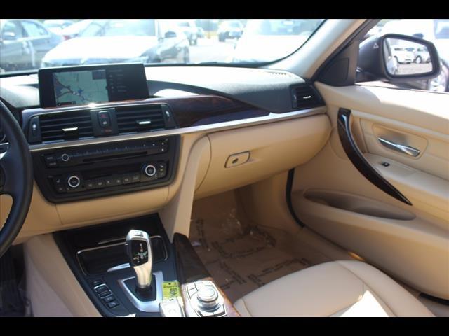 2013 BMW 3 Series 328i xDrive