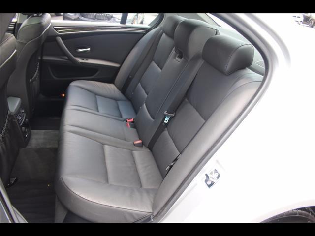 2008 BMW 5 Series 528xi