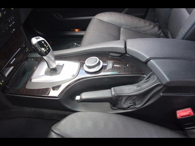 2008 BMW 5 Series 528xi