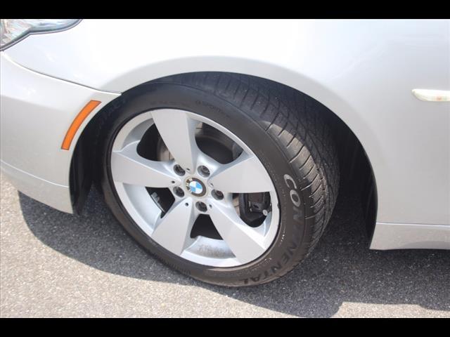 2008 BMW 5 Series 528xi