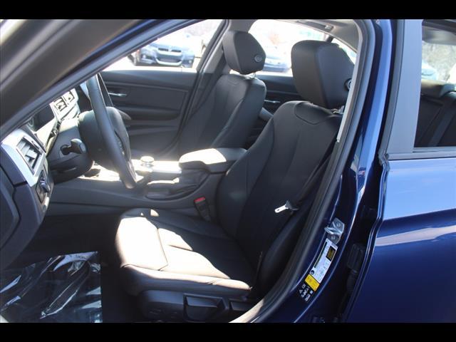 2016 BMW 3 Series 320i xDrive