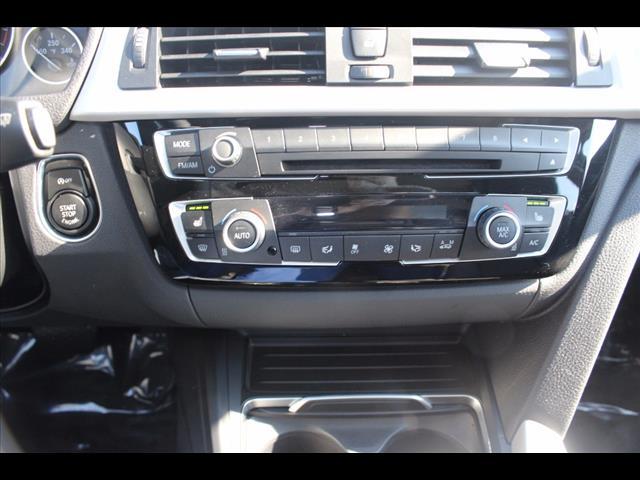 2016 BMW 3 Series 320i xDrive