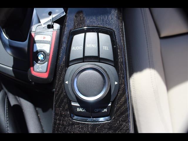 2017 BMW 3 Series 330i xDrive