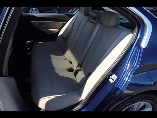 2017 BMW 3 Series 330i xDrive