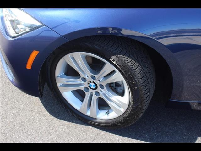 2017 BMW 3 Series 330i xDrive
