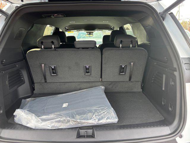 2026 Chevrolet Traverse AWD LT