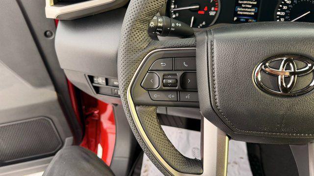 2026 Toyota Tundra SR5 CrewMax 5.5' Bed