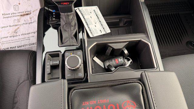 2026 Toyota Tundra SR5 CrewMax 5.5' Bed