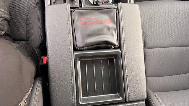 2026 Toyota Tundra SR5 CrewMax 5.5' Bed