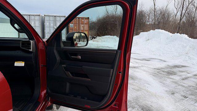 2026 Toyota Tundra SR5 CrewMax 5.5' Bed