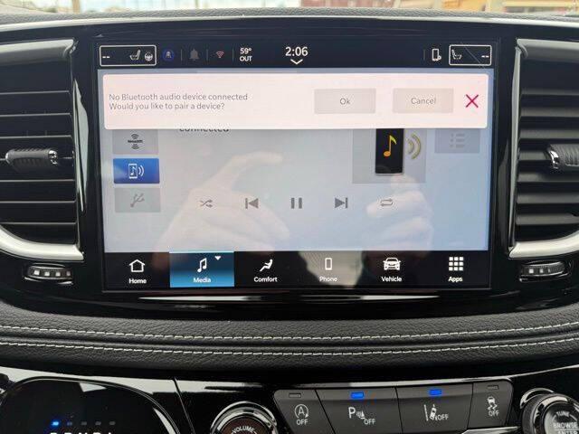 2026 Chrysler Pacifica Select AWD