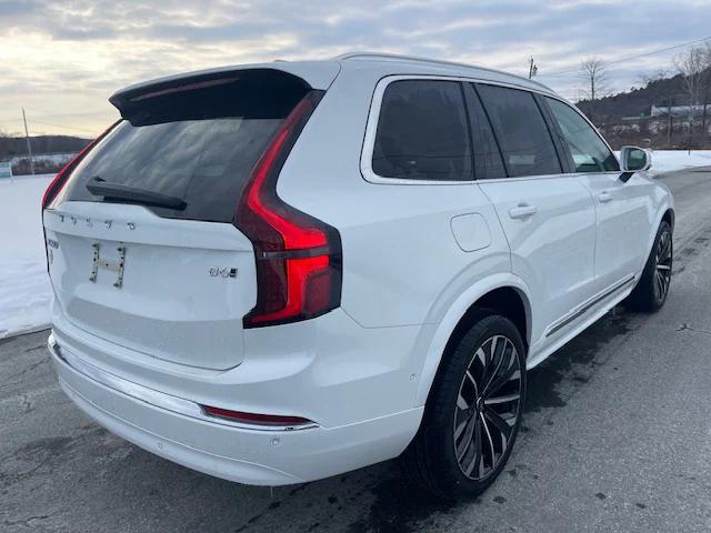 2026 Volvo XC90 Ultra, B6 AWD Gas (mild hybrid), Gasoline, Bright, 7 Seats