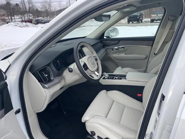 2026 Volvo XC90 Ultra, B6 AWD Gas (mild hybrid), Gasoline, Bright, 7 Seats