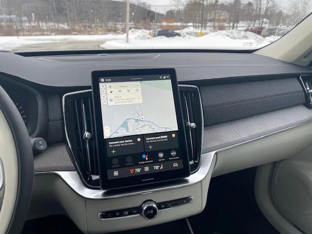 2026 Volvo XC90 Ultra, B6 AWD Gas (mild hybrid), Gasoline, Bright, 7 Seats