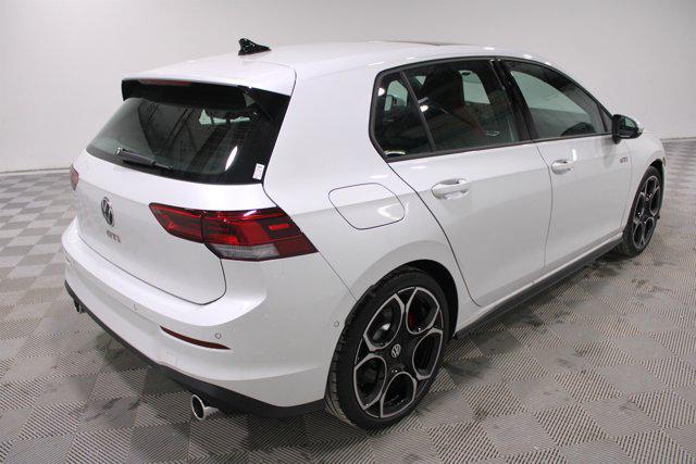 2026 Volkswagen Golf GTI Autobahn