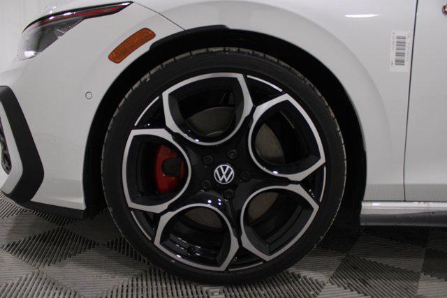 2026 Volkswagen Golf GTI Autobahn