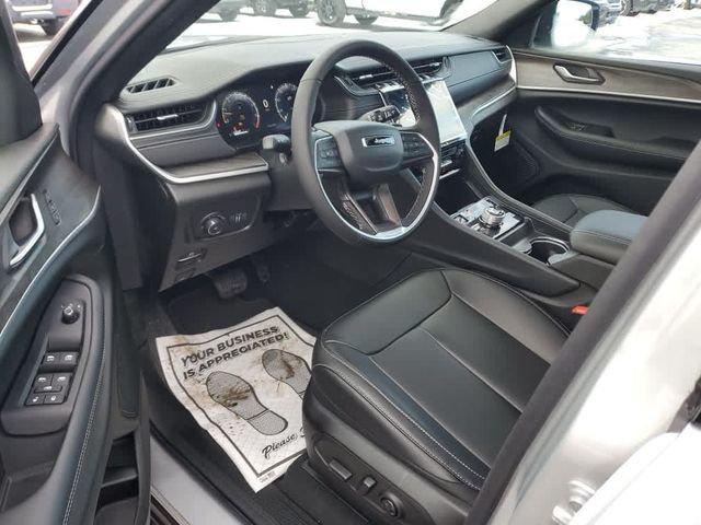 2025 Jeep Grand Cherokee Limited 4x4