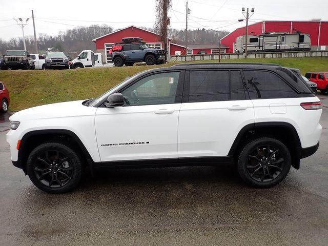 2025 Jeep Grand Cherokee GRAND CHEROKEE LIMITED 4X4 2025 Jeep Grand Cherokee GRAND CHEROKEE LIMITED 4X4