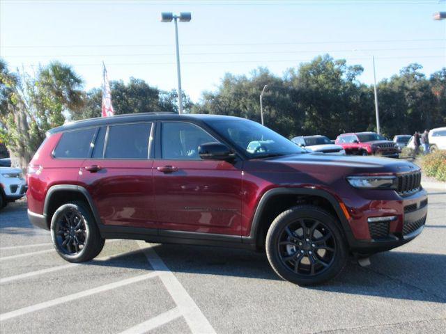 2025 Jeep Grand Cherokee GRAND CHEROKEE L LIMITED 4X4