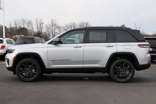 2025 Jeep Grand Cherokee GRAND CHEROKEE LIMITED 4X4 2025 Jeep Grand Cherokee GRAND CHEROKEE LIMITED 4X4