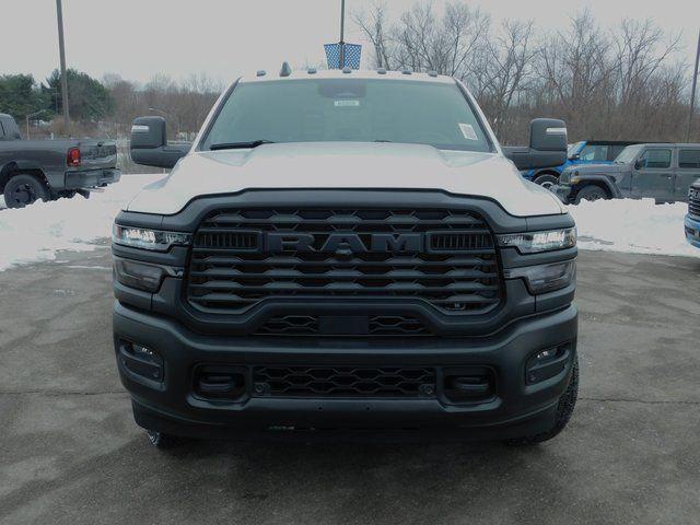 2026 RAM Ram 3500 Chassis Cab RAM 3500 TRADESMAN CREW CAB CHASSIS 4X4 60 CA 2026 RAM Ram 3500 Chassis Cab RAM 3500 TRADESMAN CREW CAB CHASSIS 4X4 60 CA