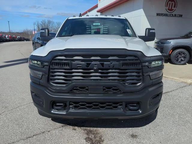 2026 RAM 3500 Chassis RAM 3500 TRADESMAN CREW CAB CHASSIS 4X4 60 CA