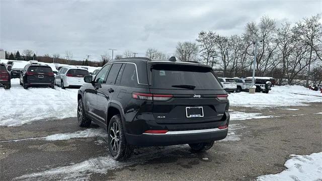 2025 Jeep Grand Cherokee GRAND CHEROKEE LIMITED 4X4