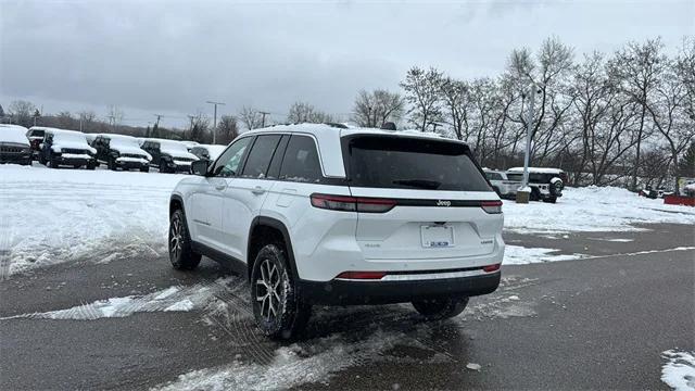 2025 Jeep Grand Cherokee GRAND CHEROKEE LIMITED 4X4