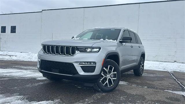 2025 Jeep Grand Cherokee GRAND CHEROKEE LIMITED 4X4