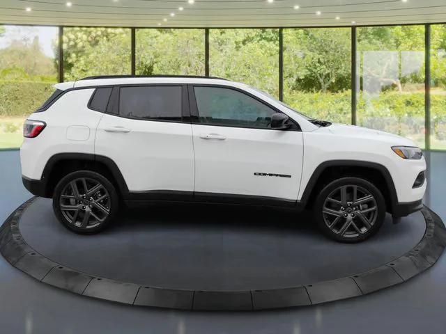 2026 Jeep Compass COMPASS LATITUDE ALTITUDE 4X4 2026 Jeep Compass COMPASS LATITUDE ALTITUDE 4X4