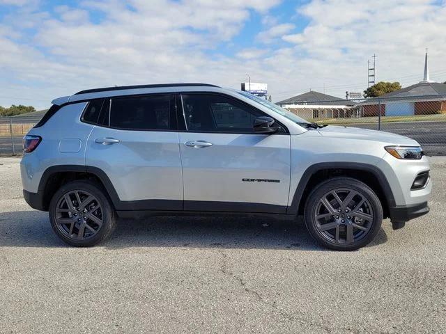 2026 Jeep Compass Latitude Altitude