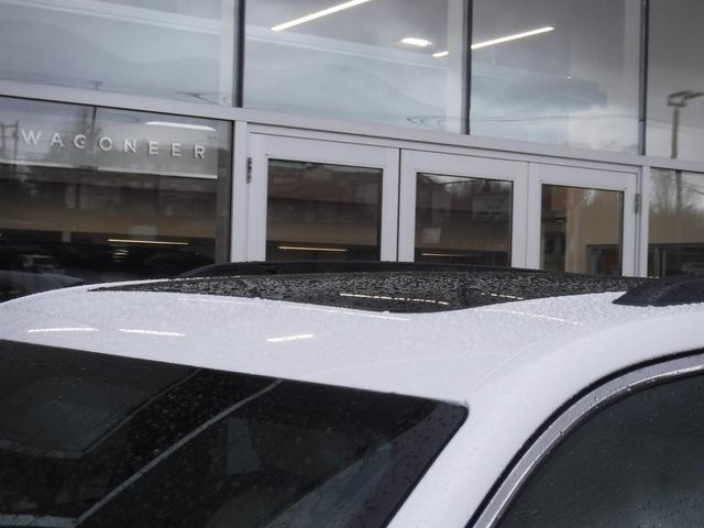 2025 Jeep Grand Cherokee GRAND CHEROKEE LIMITED 4X4 2025 Jeep Grand Cherokee GRAND CHEROKEE LIMITED 4X4