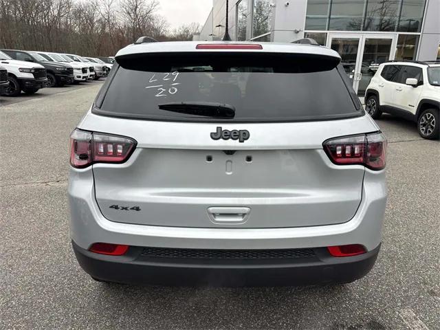 2026 Jeep Compass COMPASS LATITUDE ALTITUDE 4X4 2026 Jeep Compass COMPASS LATITUDE ALTITUDE 4X4