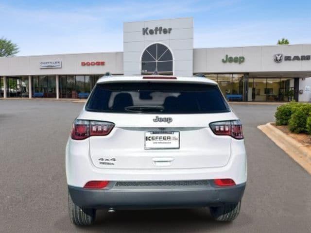 2026 Jeep Compass Latitude Altitude