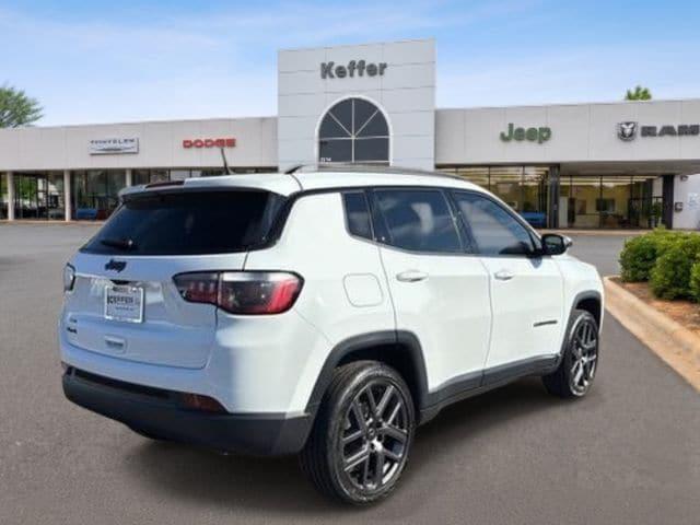 2026 Jeep Compass Latitude Altitude