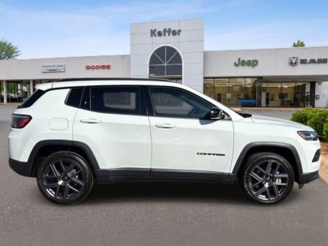 2026 Jeep Compass Latitude Altitude