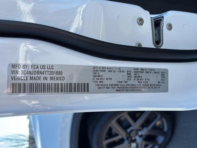 2026 Jeep Compass Latitude Altitude