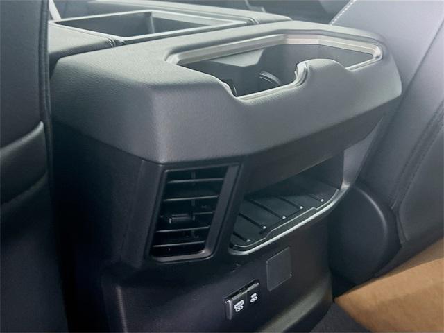 2026 Toyota Tundra Limited CrewMax 5.5' Bed