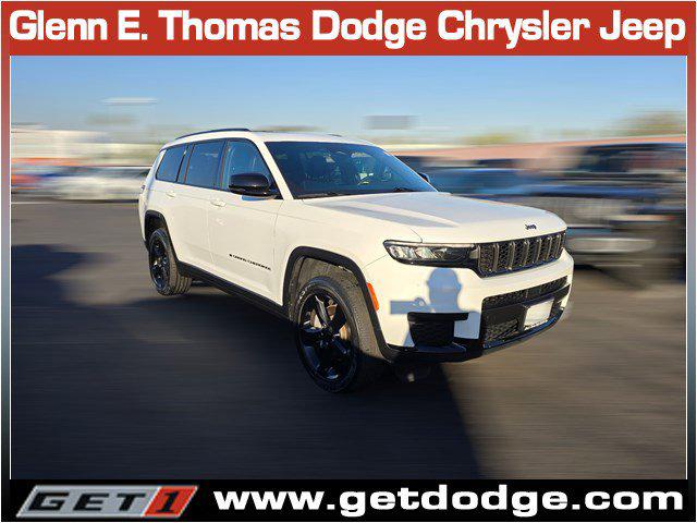 2023 Jeep Grand Cherokee L Altitude 4x4 2023 Jeep Grand Cherokee L Altitude 4x4