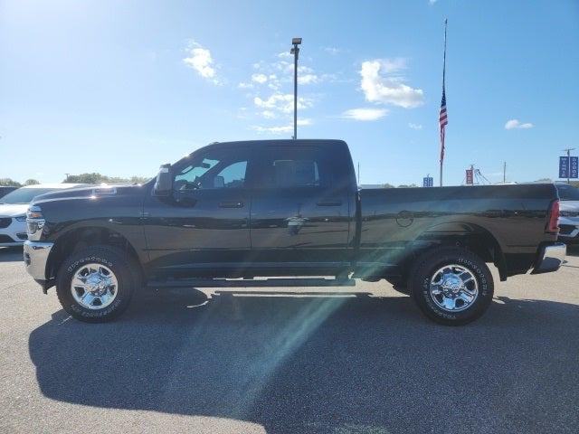 2026 RAM Ram 2500 RAM 2500 TRADESMAN CREW CAB 4X4 64 BOX 2026 RAM Ram 2500 RAM 2500 TRADESMAN CREW CAB 4X4 64 BOX