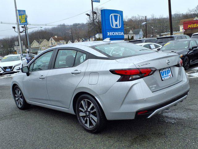 2021 Nissan Versa SV Xtronic CVT