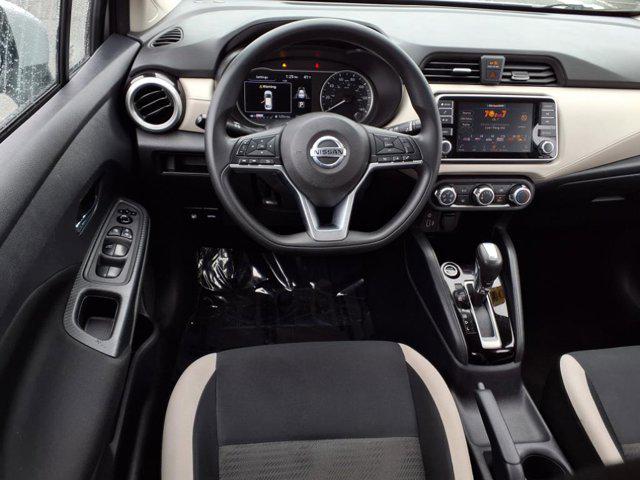 2021 Nissan Versa SV Xtronic CVT